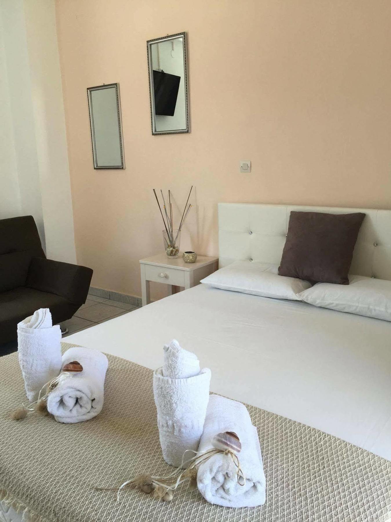 Zante Flower Studios & Apartments Alykanas  Esterno foto