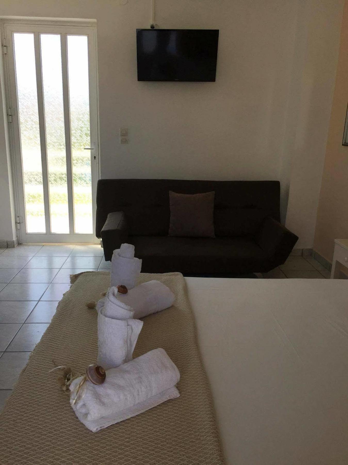 Zante Flower Studios & Apartments Alykanas  Esterno foto